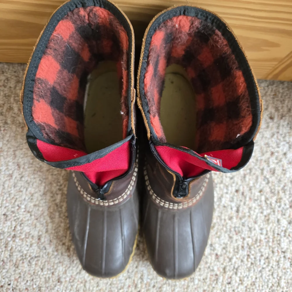 LL Bean Bean Boots Mens 10 Insulated Fleece-Lined Front Zip Gorpcore Duck Boot